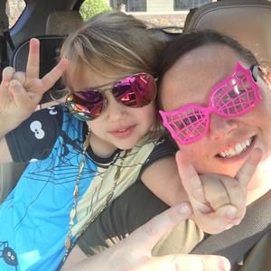 Meet your Posher, Stephanie